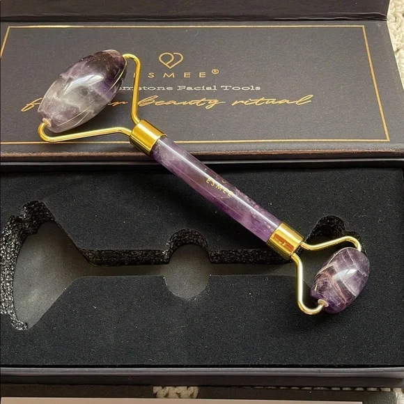 ESMEE Amethyst Facial Roller in Amethyst Stone and Gold - Picture 1 of 4